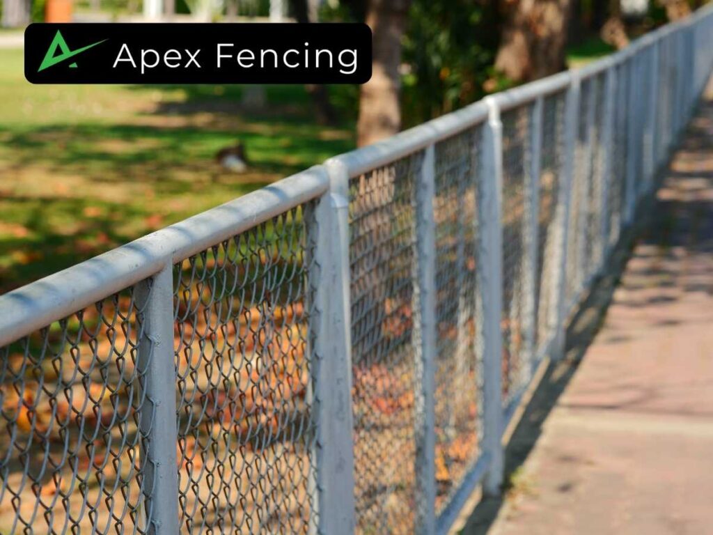 benefits of chain link fences