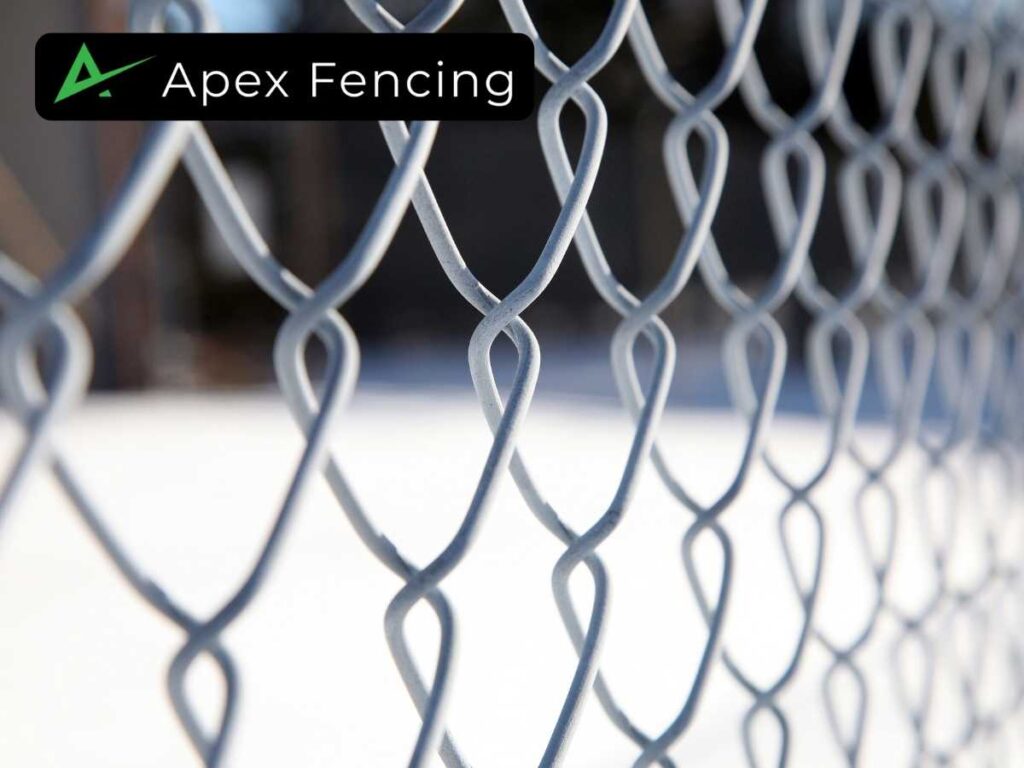 benefits of chain link fence